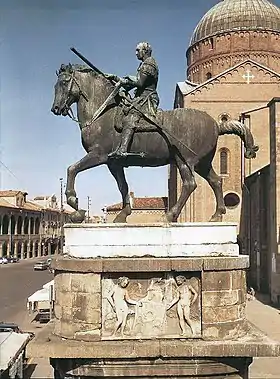 Estatua ecuestre de Gattamelata