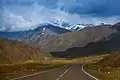 La carretera cerca de Sioni y Stepantsminda.