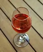 Vino rosado