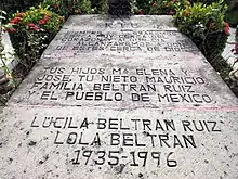 Tumba de Lola Beltrán.