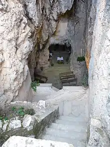 Grotta del Santuario di Monte Stella