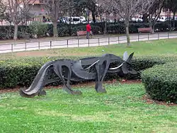 Zorra (1971), de Julià Riu i Serra, parque de la Guineueta.