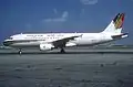 El avión accidentado fotografiado en enero de 1995.