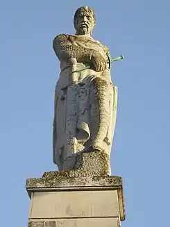 Estatua de Guzmán el Bueno en Tarifa (Cádiz), que adquirió la villa de Ayamonte a finales del siglo XIII.