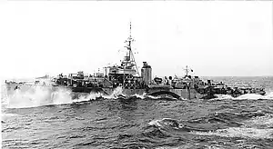 HMS Swale de la clase River británica, origen de las fragatas modernas.