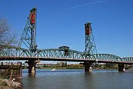 Puente Hawthorne,en Portland, Oregón.