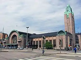 Estación Central de Helsinki  (E. Saarinen, 1909-1914)