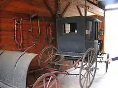 El interior de la casa de carruajes de Hill-Stead