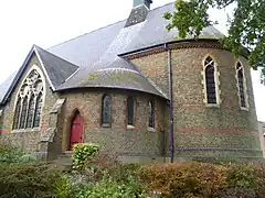 Iglesia de la Santísima Trinidad (1865), New Barnet, mostrando los ábsides