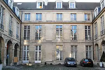 Hôtel de Coulanges, n.º 37