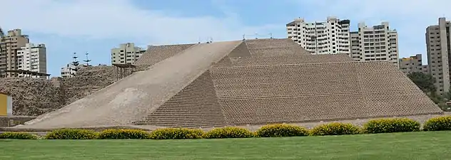 Huaca Huallamarca