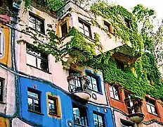 El Hundertwasserhaus