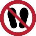 P024 – No caminar o pararse aquí