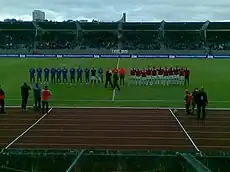 Laugardalsvöllur en un partido Islandia-Eslovaquia de 2009.