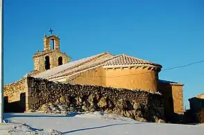 Vista del ábside de la iglesia.