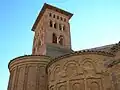 Arcos ciegos en los ábsides de San Tirso de Sahagún.