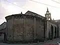 Ábside de la iglesia románica de Santiago de Bembrive