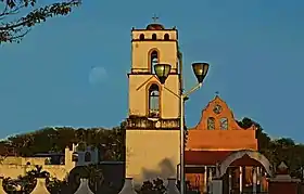 Iglesia de Tinún