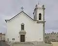 Fachada de la iglesia.
