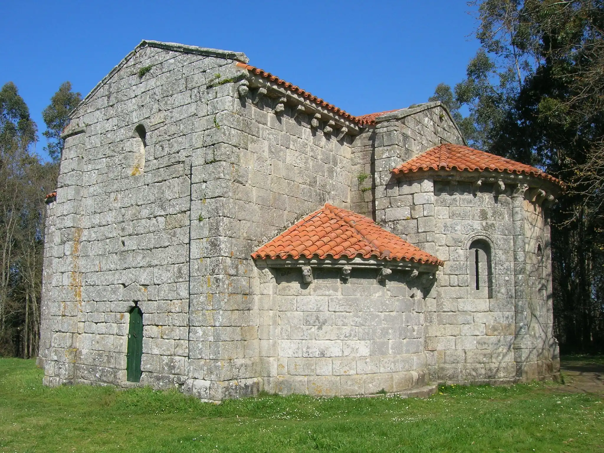 Iglesia de San Miguel de Breamo.