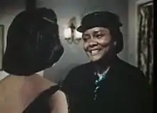 Annie Johnson (Juanita Moore).