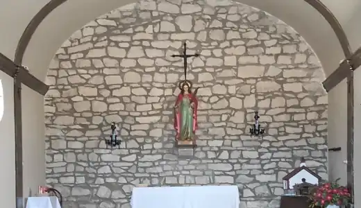 Interior de la ermita de Santa Lucía de Fustiñana