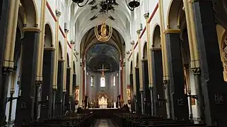 Vista interior del Basilica