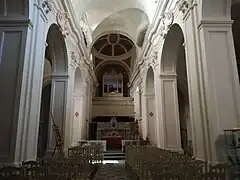 Nave central