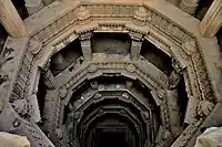 Pozo escalonado Dada Harirl, Ahmedabad