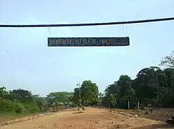 Entrada al puesto militar del Ejército Bolivariano en la isla de Anacoco a través del caño "Brazo Negro".