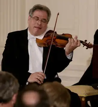 Itzhak Perlman.