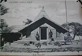 Una postal de 1912 que muestra el templo y unos monos.