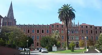 Colegio jesuita de San Ignacio en Sarrià (1893-1896).