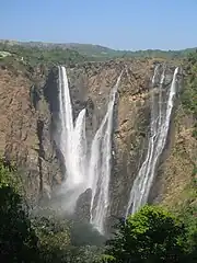 Las cataratas en invierno (dic. 2006)