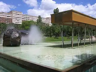 Fuente Mágica Manuel de Falla (1994), de Pedro Barragán, parque de Josep Maria Serra Martí.