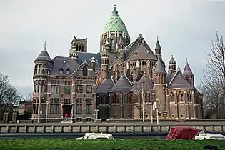 Catedral de San Bavón (Haarlem) de  Jos Cuypers (1895-1930)