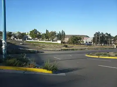 Cruce con la RN3 en kilómetro 4 (Comodoro Rivadavia).