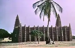 Una de las mezquitas sudanesas en Kong, Costa de Marfil