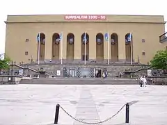 El Museo de Arte de Gotemburgo en la plaza Götaplatsen, ambos establecidos para la exposición