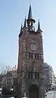 El campanario de Cortrique, visto desde la Plaza Mayor