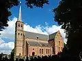 Burgum, la iglesia: de Kruiskerk