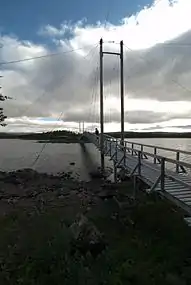 Los puentes al sur de Lago Tärnasjön