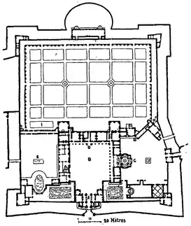 Planta original del castillo (aparecida en la pág. 195 de L’Architecture de la Renaissance (1892), de Léon Palustre)