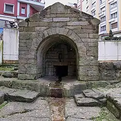 La Foncalada (Fonte incalata) de Oviedo.