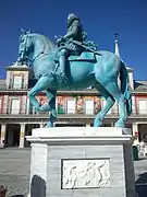 Réplica de la estatua ecuestre de Felipe III en Madrid.