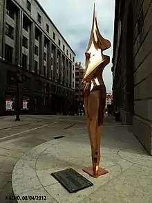 La bailarina (2011), en Oviedo.