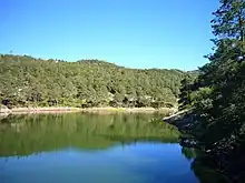 Presa el Cedral en el Parque Nacional El Chico.