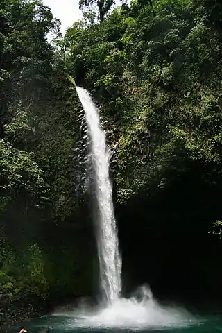 Catarata del río Fortuna.