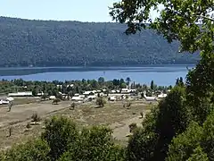 Villa Icalma y lago.