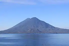 Volcán de Atitlán.